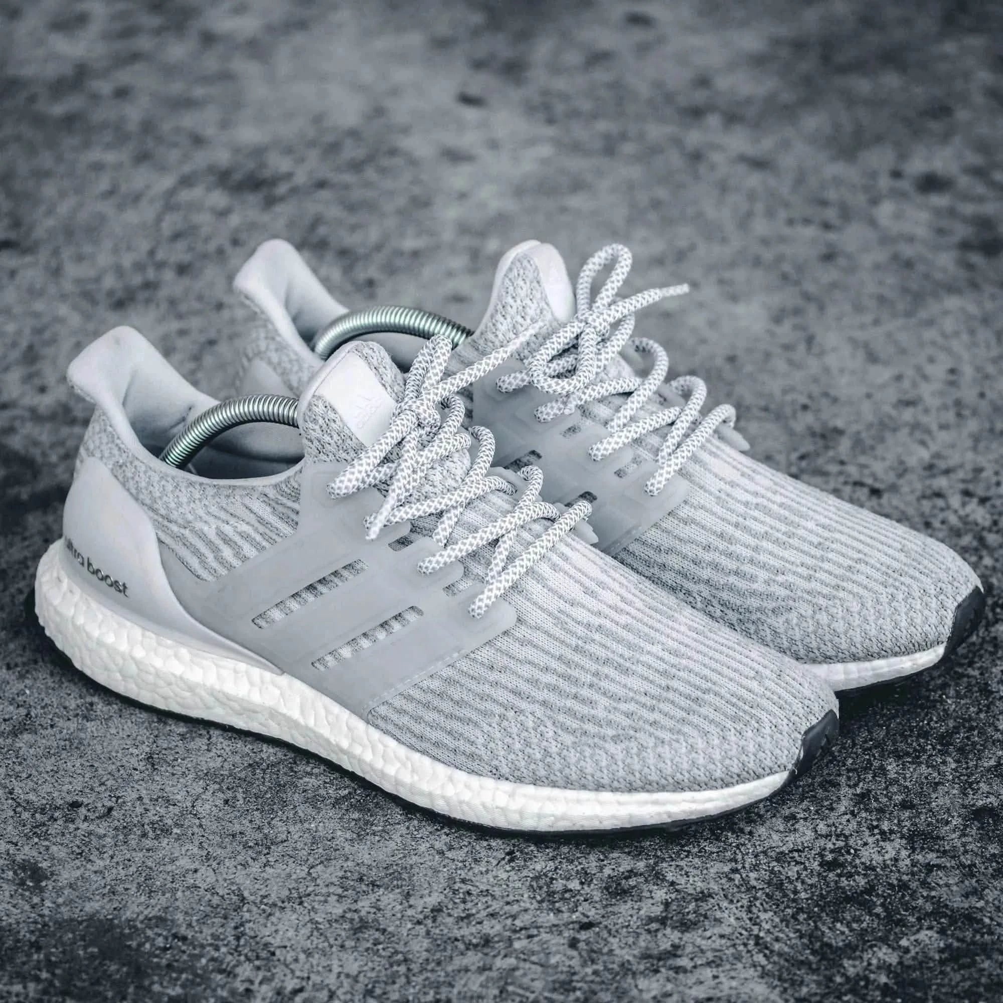 Static V2 Reflective Rope Laces - Image 4